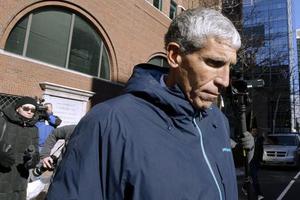 美国最大规模大学招生舞弊：50人被捕 耶鲁斯坦福卷入