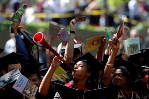 美国华媒：在美上名校有钱人总有办法 亚裔受限多