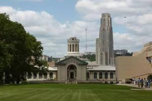 留学如何选择学校？紧跟“智能+”风口