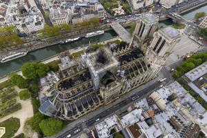 法国盗抢案爆炸式增长 华人游客该如何“自保