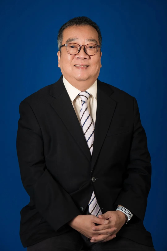 Stephen Lai 爱莎国际教育集团 副总裁(项目发展)