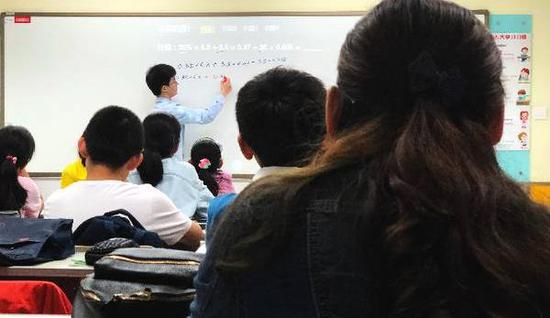 一些全国性或本地的大型培训机构，涨价幅度从10%-30%不等。