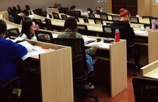 2018年注册会计师报名费用是多少？