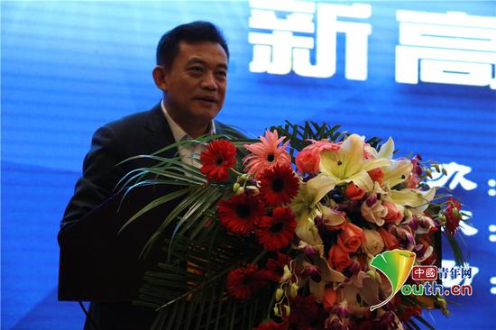 陕西省教育厅副厅长王紫贵致辞。代红玉供图
