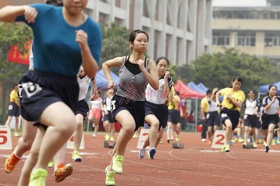 深圳体育中考继续采用“1+1”方式