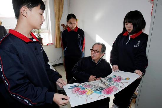 国画名家郭石夫：守望中华传统文化 让学生感受美育教育