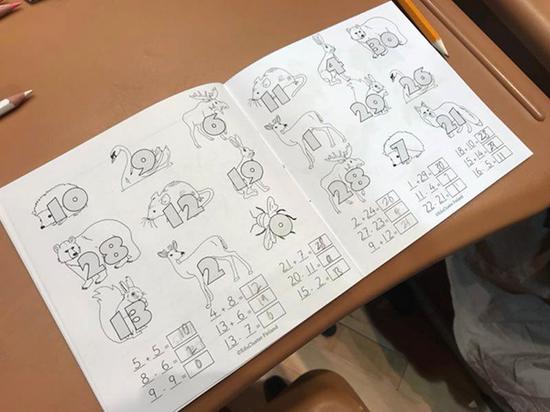 芬兰2年级小学生的数学题。