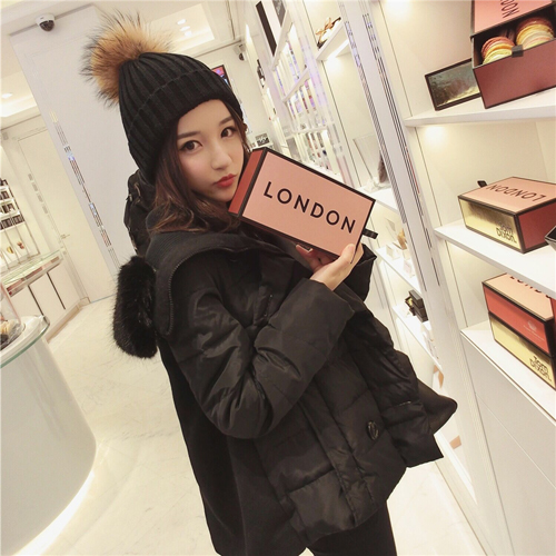 王思聪少女心爆棚 网红同款毛线帽你也值得拥