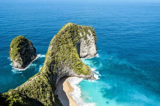 精灵沙滩(Kelingking Beach)