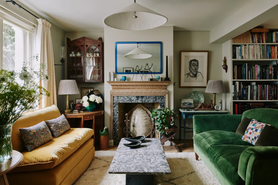  Making your home bigger is to put antiques