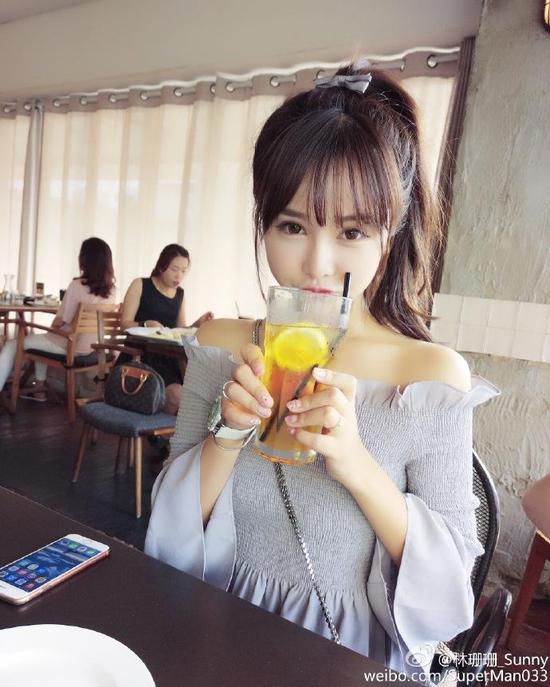 大白向林珊珊求婚 网红林珊珊究竟是谁？资料美照曝光！