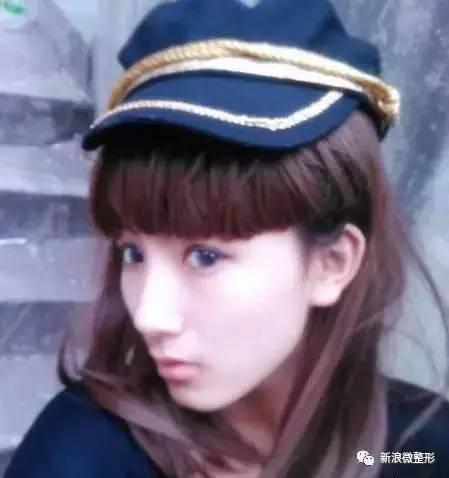 看，清純可愛(ài)掛的！