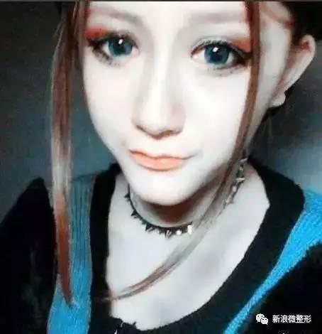 再后來(lái)呢，她又去做了鼻子，