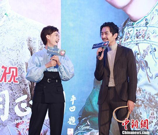 陈晓在电视剧《那年花开月正圆》中与孙俪首次饰演情侣。　官方 摄