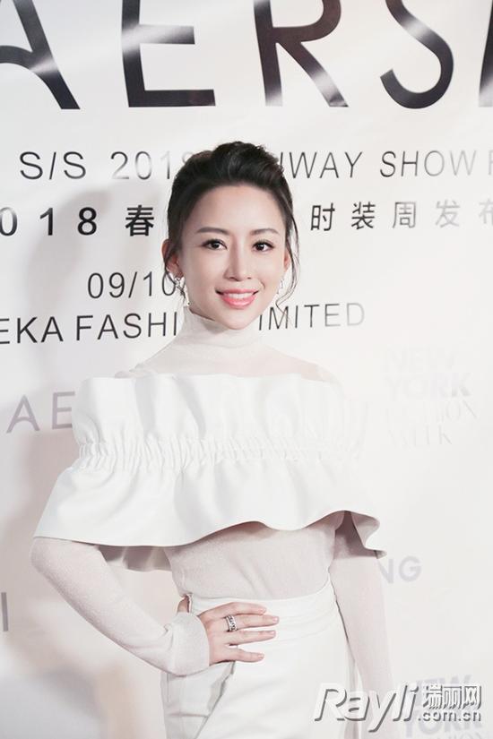 NAERSI携手《绯闻女孩》Queen B燃爆纽约时