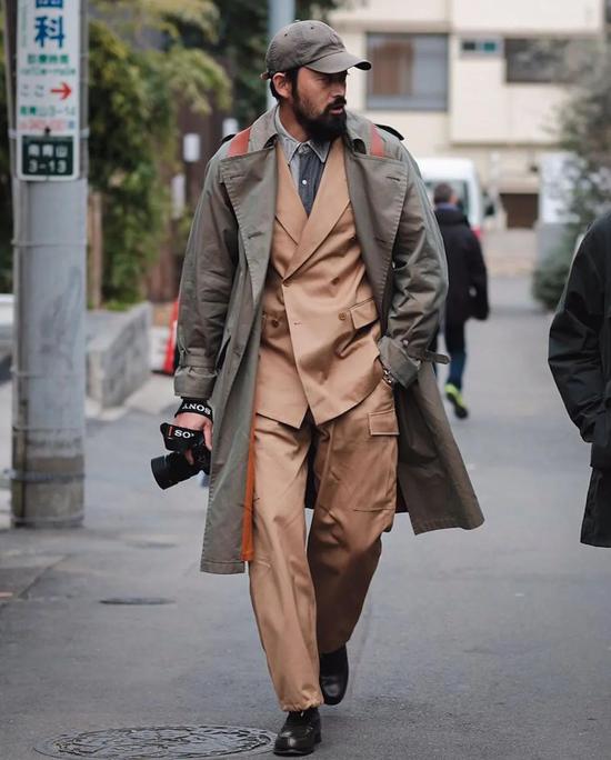 亚肯尼风衣_斯肯尼卡车亚图片