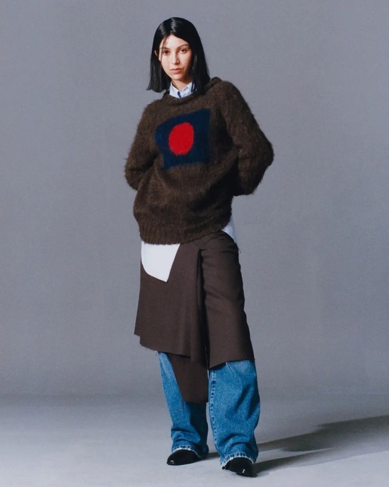春季松弛感造型 怎么少得了针织衫