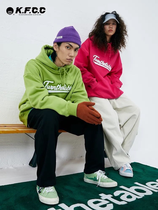  KFCC 印花毛巾绣连帽上衣