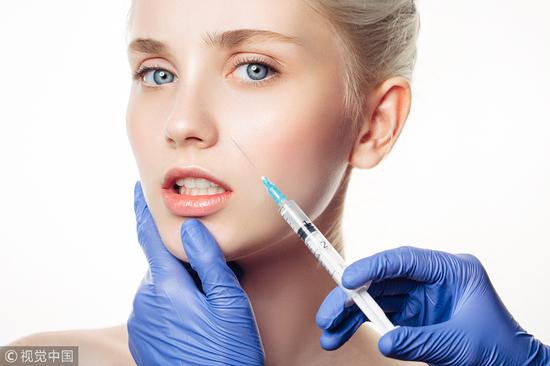 玻尿酸隆鼻后，鼻背会变宽是真的吗?还敢打吗?