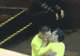 吳亦凡遭大鵬強吻 范冰冰:目瞪口呆.jpg