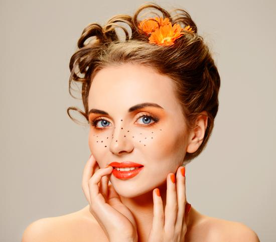 激光洗眼线的优点及禁忌症|眼线|激光|创伤