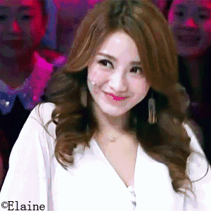 男人装真的让女星性感了吗只是露了个肉而已