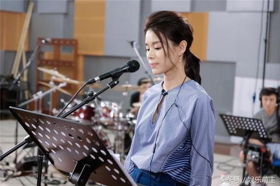 全民都唱小幸运 胡杏儿的粤语版你打几分|胡杏