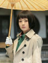 赵丽颖复古发型