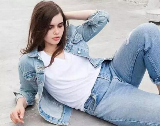 Barbie Ferreira