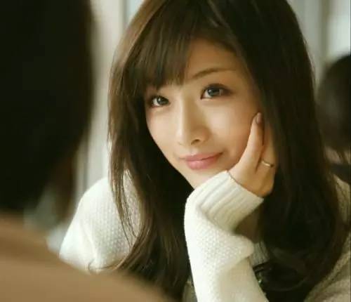 从村头小芳到国民小妖精,十元妹子如何悄悄变美的?|鼻头缩小术|自体脂肪填充|卧蚕_新浪女性_新浪网