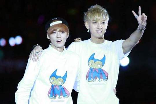 第一次亲密互动!鹿晗送生日祝福黄子韬回复惊