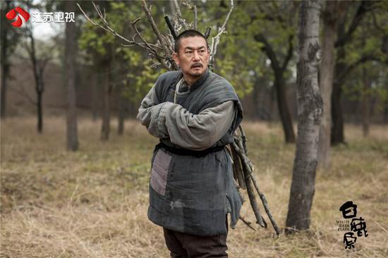 烤灯排行_为角色烤灯晒黑,褪去“沉香”标签他是热血阿虎