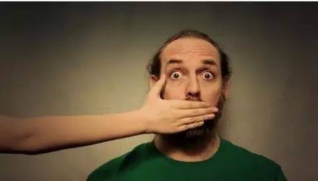 最大的恶意是明知故问,最好的修养是明知不问