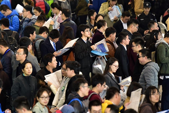 河南人才招聘_求职者看过来 还有三天,河南人才市场恢复线下招聘啦(5)