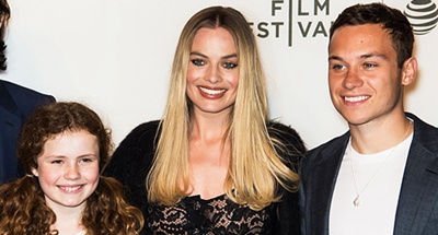 As COVID-19 strikes festivals, red carpets happen in living rooms