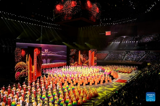 Photo taken on Sept. 27, 2021 shows the closing ceremony for China's 14th National Games in Xi'an of northwest China's Shaanxi Province. (Xinhua/Yan Linyun)