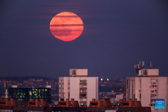 Photo taken on Jan. 18, 2022 shows a full Moon above Zagreb, Croatia. (Igor Soban/PIXSELL via Xinhua)