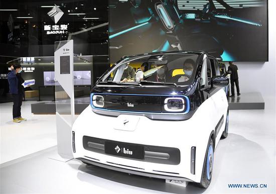 Photo taken on Sept. 26, 2020 shows an electric car displayed at the 2020 Beijing International Automotive Exhibition in Beijing, capital of China. The exhibition opened here on Saturday. (Xinhua/Ren Chao)