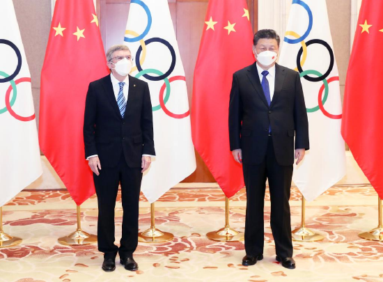 Chinese President meets with President of the International Olympic Committee (IOC) Thomas Bach at the Diaoyutai State Guesthouse in Beijing, capital of China, Jan. 25, 2022. (Xinhua/Yao Dawei)