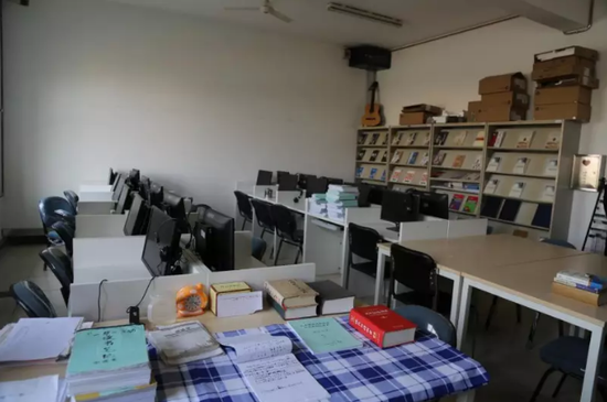 Prisoners are allowed to use the computer and read books in the library.