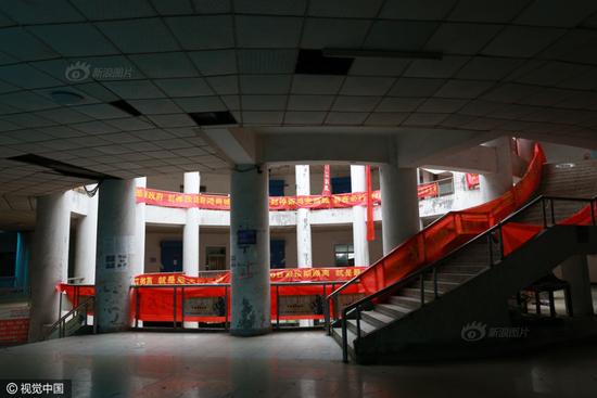 prostitute places in shenzhen