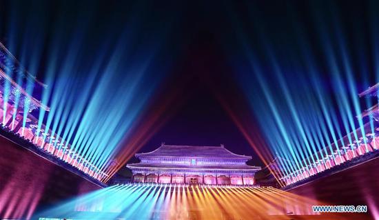 Photo taken on Feb. 19, 2019 shows the night scenery at Wumen Gate of the Palace Museum in Beijing, capital of China. (Xinhua/Chen Jianli)