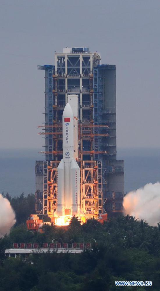 The Long March-5B Y2 rocket, carrying the Tianhe module, blasts off from the Wenchang Spacecraft Launch Site in south China's Hainan Province, April 29, 2021. China on Thursday sent into space the core module of its space station, kicking off a series of key launch missions that aim to complete the construction of the station by the end of next year. (Xinhua/Ju Zhenhua)