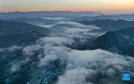 Aerial photo taken Nov. 23, 2021 shows the scenery of Miaoshanzhai scenic area in Baihe County, northwest China's Shaanxi Province. (Xinhua/Tao Ming) 