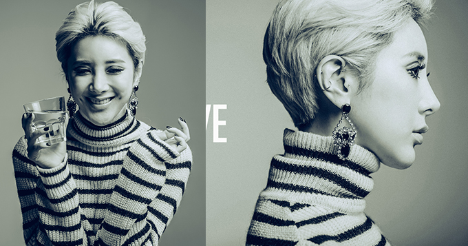 组图：韩女星徐仁英黑白写真 难掩性感气场