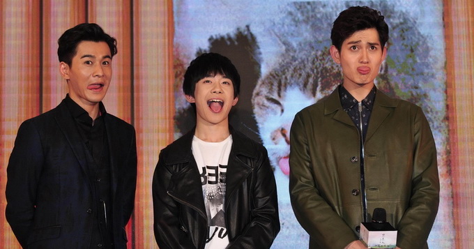 易烊千玺吟诵楚辞 马可为乔振宇献兰花