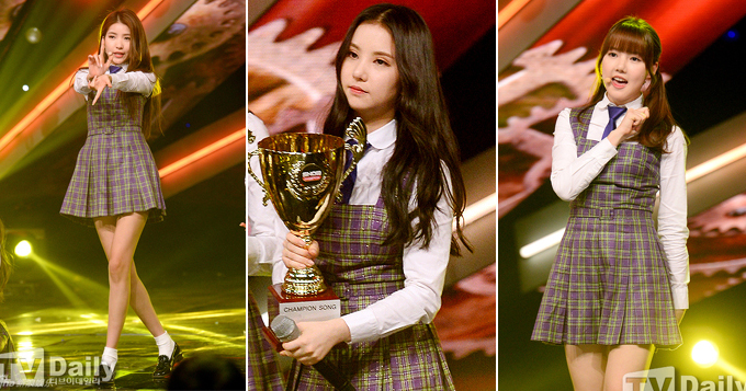 组图：韩女团Gfriend频夺冠 穿超短裙可爱俏皮