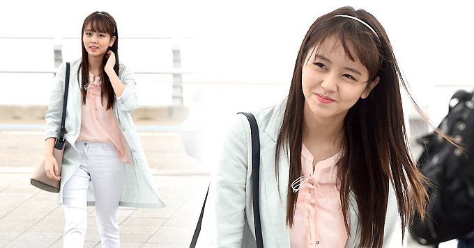 组图：韩星金所炫飞赴中国 粉嫩少女清新甜美