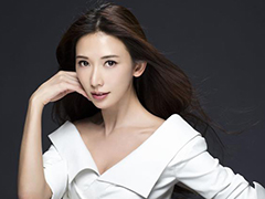 林志玲自嘲无人追