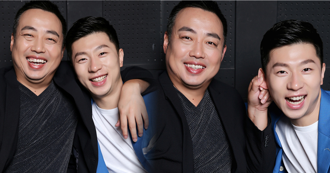 马龙与刘国梁揪耳搂肩亲密似父子